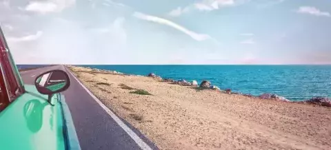 Carretera en la playa